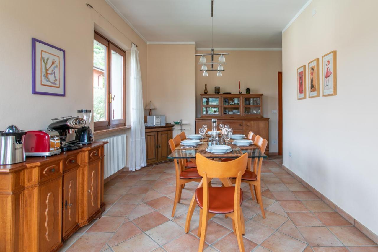 Family Home - Garda 3 Bedrooms Apartment Buitenkant foto